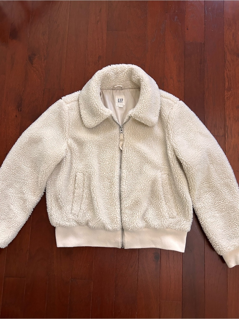 GAP Women's Medium Cream Faux-Fur Sherpa
Teddy Bomber Jacket - Full Zip - Picture 5 of 9